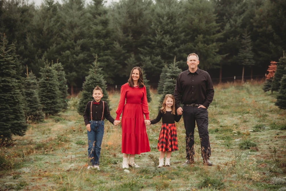 oregon_family_christmas_tree_farm_photography_nicolehart_photography-4